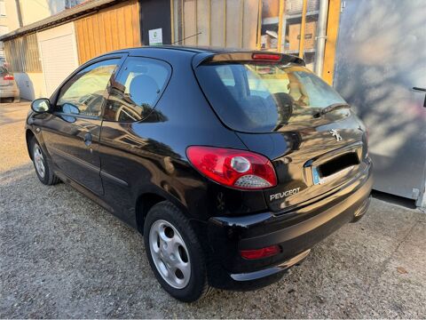 206 1.1L SUIVI FACTURE ENTRETIEN A JOUR CRITAIR 1 PAIEMENT EN 4 2011 occasion 78800 Houilles