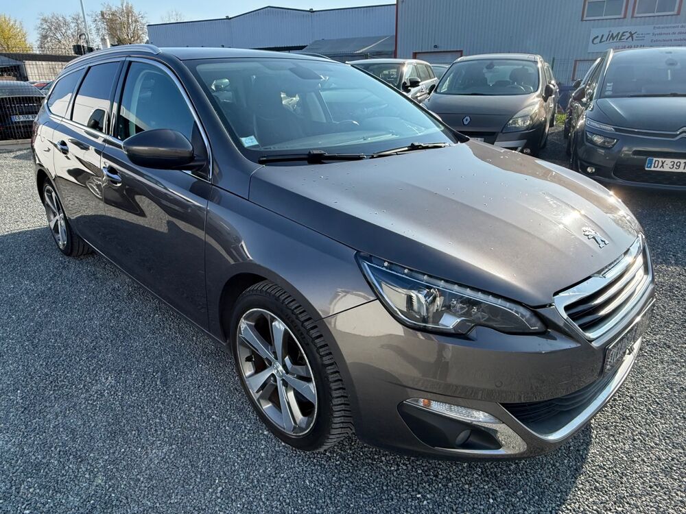 308 sw - 2L hdi 150 - S&S - EAT6 - Allure pack a 2014 occasion 45560 Saint-Denis-en-Val