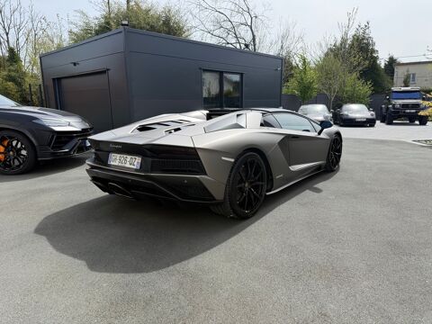 Aventador S ROADSTER 6.5L V12 / 741 CH / CARNET COMPLET / TVA / 34352 2018 occasion 62780 CUCQ