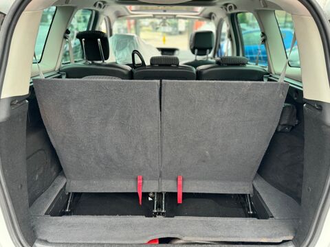 Grand scenic IV III 1.5 Dci 110cv Boite automatique Pack BOSE 7 Places 2011 occasion 10120 Saint-Andr&eacute;-les-Vergers