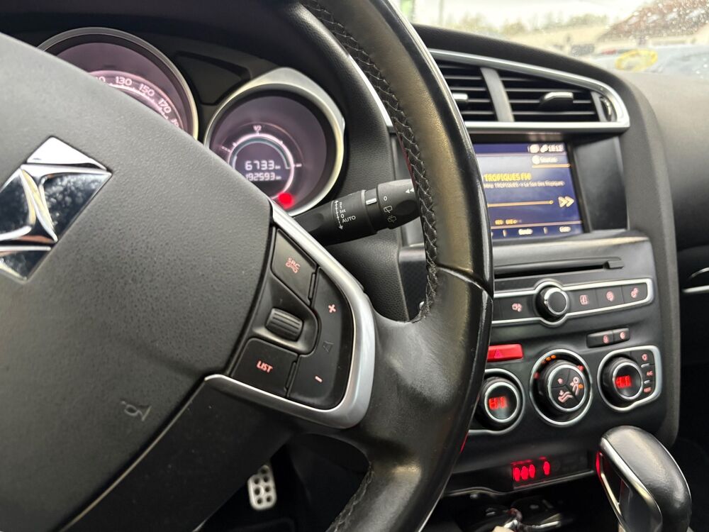 DS4 Crossback Sport Chic 1.6 bluehdi 120 EAT6 2018 occasion 95370 MONTIGNY-LES-CORMEILLES