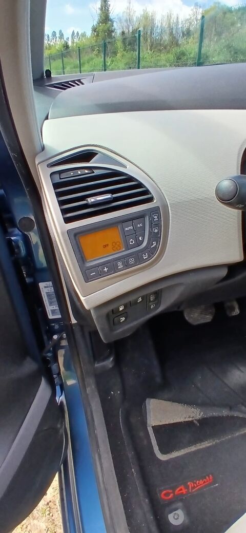 C4 Picasso 1.6 HDI 16V 110 bo&icirc;te auto 2009 occasion 45600 Lion-en-Sullias