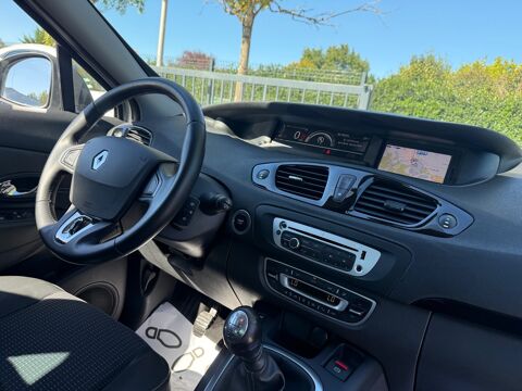 Grand scenic IV III - 1.5 DCi 110cv - eco2 2014 occasion 45560 Saint-Denis-en-Val