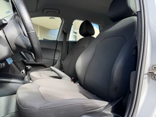 A1 Attraction 1.6 TDI 90 ch - Entretiens OK 2013 occasion 95190 Goussainville
