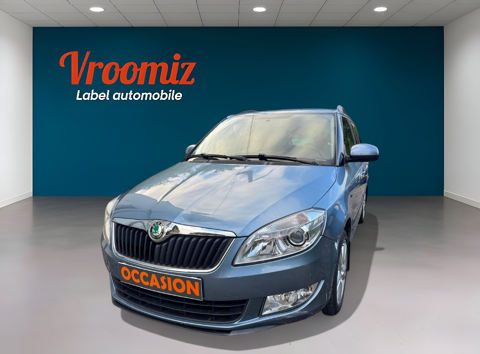 Skoda fabia - 1.6 tdi 105 CH KIT DISTRIBUTION NEUF C