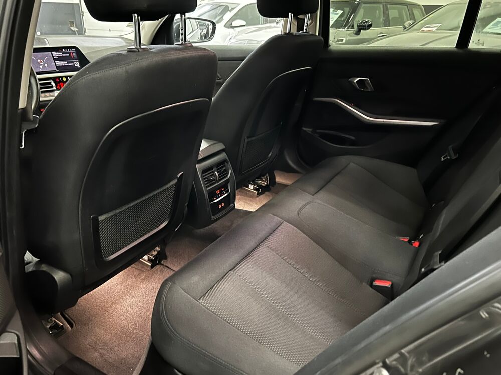 S&eacute;rie 3 3 G21 Touring 320dA MH xDrive 190ch Business Design / Finan 2022 occasion 69800 SAINT-PRIEST