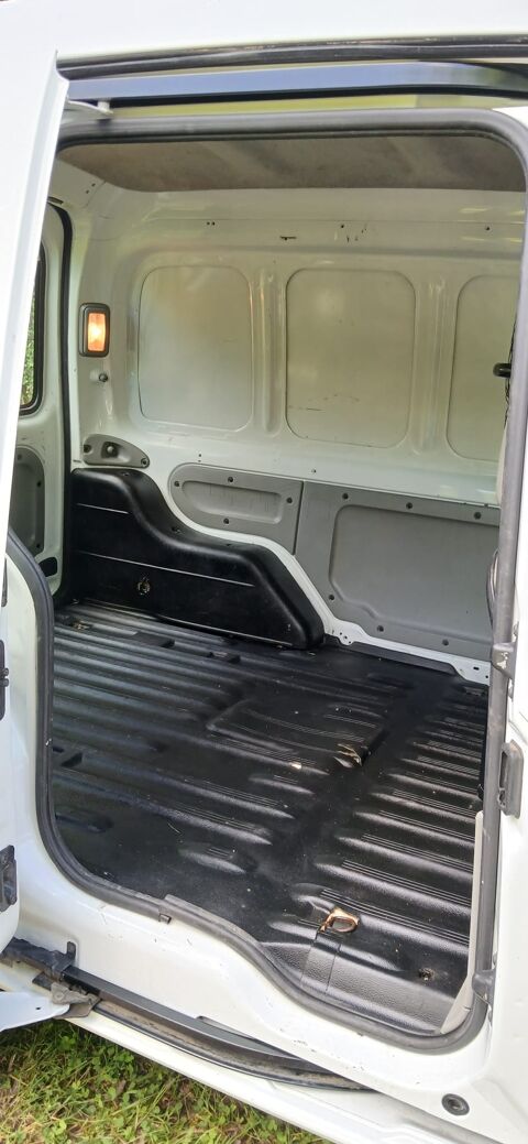 Kangoo Express phase 2 1.5dci 2006 occasion 45600 Lion-en-Sullias
