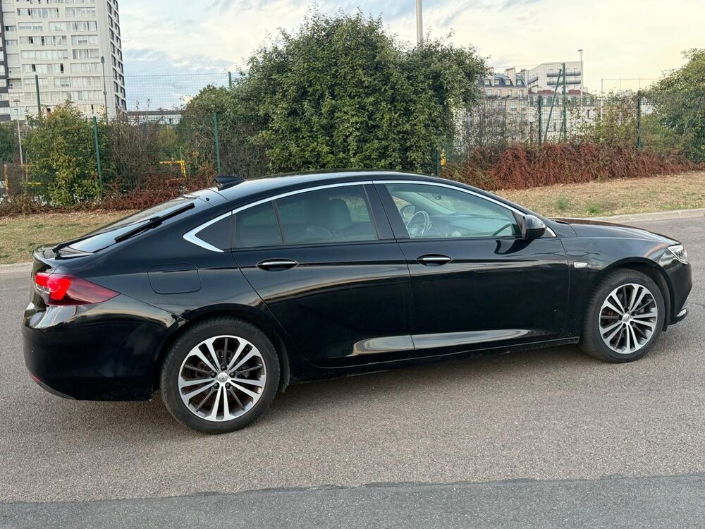 Insignia GRAND SPORT ELITE 2.0 D 170 AT8 - CONDUITE SEMI-AUTONOME - S 2017 occasion 94140 Alfortville