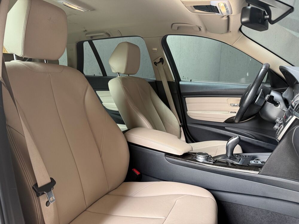 S&eacute;rie 3 330d xDrive 258 BVA8 - LUXURY 2014 occasion 45560 Saint-Denis-en-Val