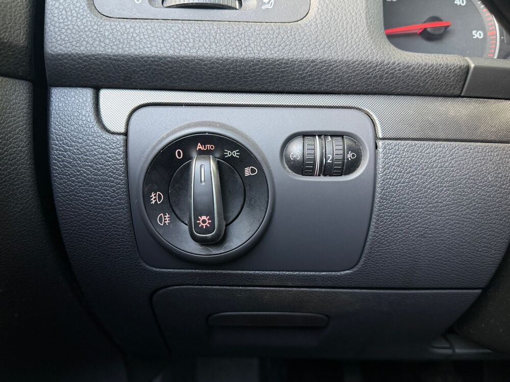 Golf V Confortline 1.9 TDi 105cv - Ecran multimedia - Distributio 2005 occasion 95190 Goussainville