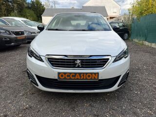 308 GT 1.6 205 CH TOIT PANORAMIQUE SEMI CUIR FEUX XENON Suivi Co 2016 occasion 41370 JOSNES