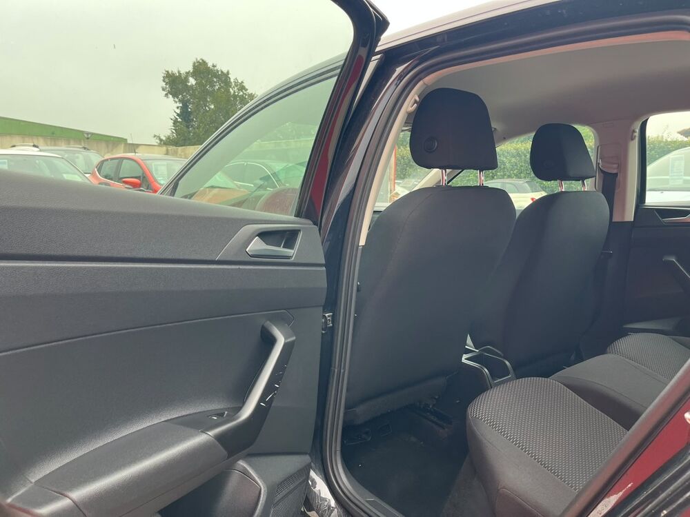 Polo 1.0L TSI 80 CHV - ESSENCE- CRIT'AIR 1 | ENTI&Egrave;REMENT R&Eacute;VIS&Eacute;E 2019 occasion 13200 Arles