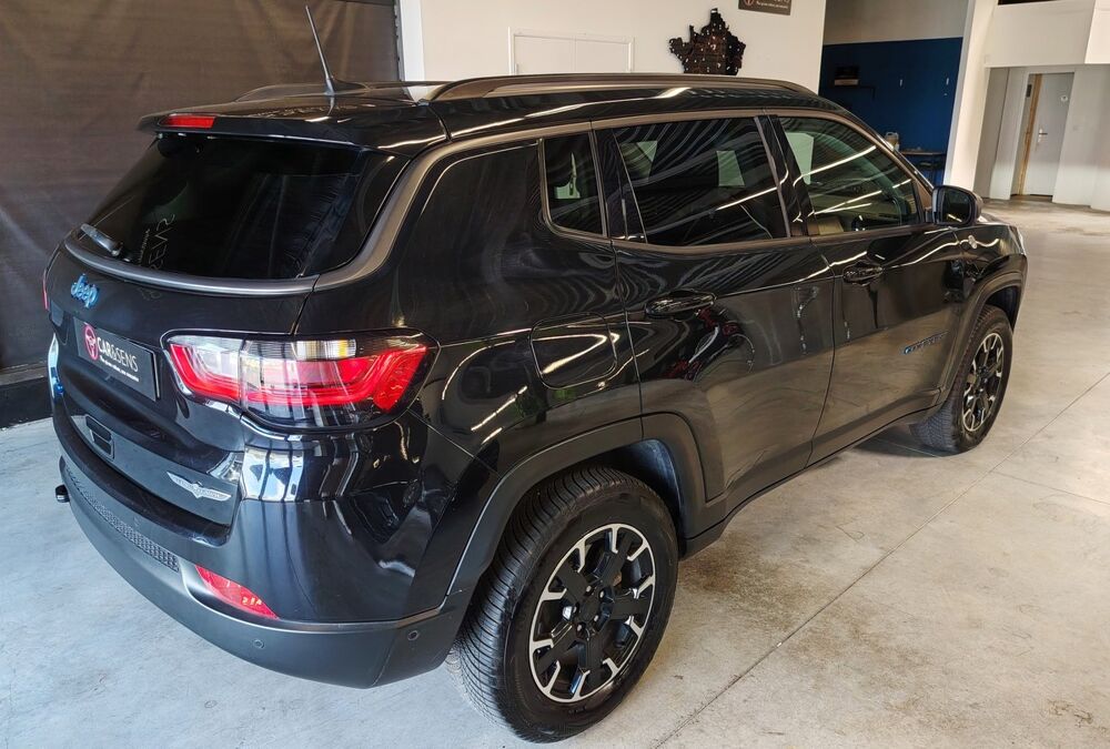 Compass II (2) 1.3 PHEV T4 240 4XE TRAILHAWK / CARPLAY / 4WD / HYBRI 2021 occasion 34500 B&eacute;ziers