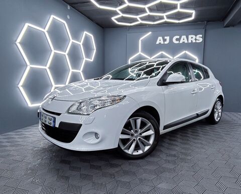 Renault M&eacute;gane III 1.5 DCI 110 Ch *DISTRI NEUVE* GPS* SIEGES CHAUFFANTS* GARANT 2011 occasion Moulins-l&egrave;s-Metz 57160