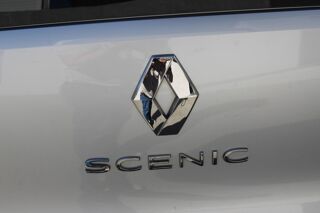 Grand scenic IV IV 1.3 TCE 140 ch ENERGY LIMITED EDC 7 + ATTELAGE / CARPLAY 2019 occasion 34430 Saint-Jean-de-V&eacute;das