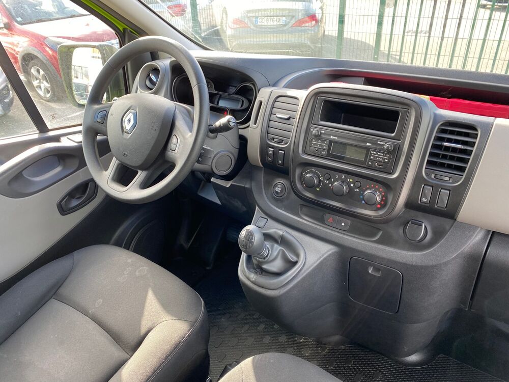 Trafic 125 ch 9 pl Garantie 1 an TL AUTOMOBILES 2018 occasion 62100 Calais