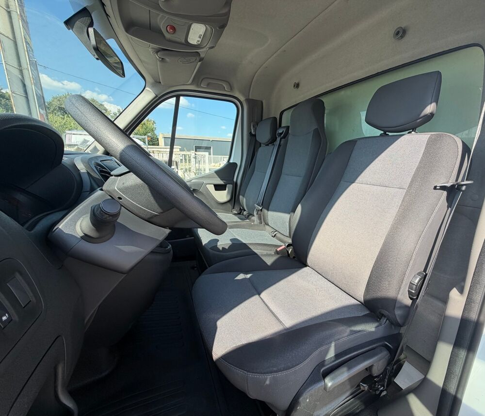 Master Grd Vol R3500 L3 2.3 dCi 130ch 20m3 Confort EuroVI 2018 occasion 84300 Cavaillon
