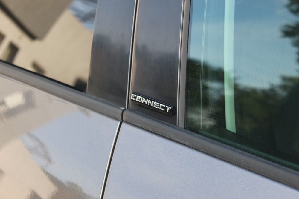 Leon III 1.2 TSI 110 ch S&S CONNECT + CARPLAY / CLIM AUTO / JA 17 2016 occasion 34430 Saint-Jean-de-V&eacute;das