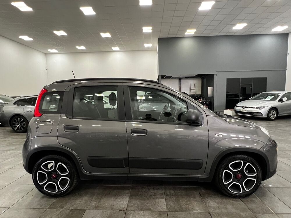 Panda 1.0 HYBRIDE 70 CH TVA RECUPERABLE 2022 occasion 69800 SAINT-PRIEST
