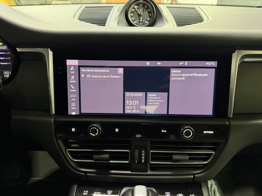 Macan 2.0 Turbo PDK 265 cv - Entretiens OK 2022 occasion 95190 Goussainville
