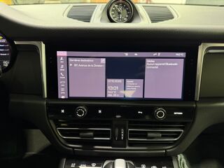 Macan 2.0 Turbo PDK 265 cv - Entretiens OK 2022 occasion 95190 Goussainville