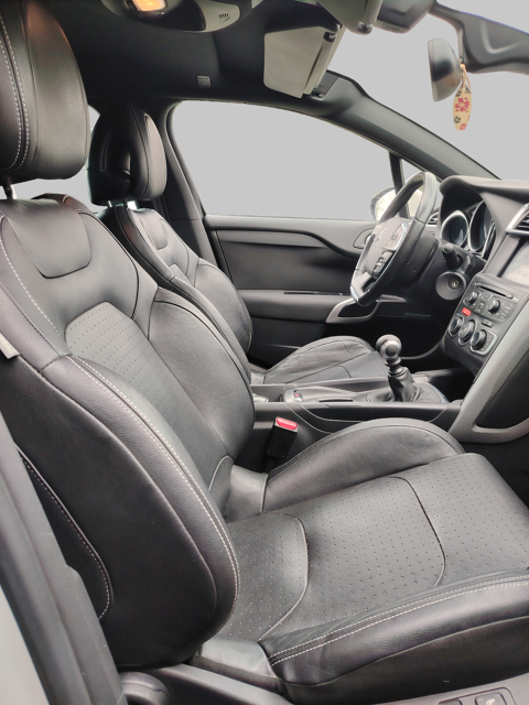 DS4 1.6 Blue HDi Kit de distribution ok 2012 occasion 45600 Lion-en-Sullias