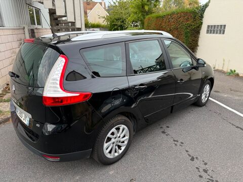 Grand scenic IV 1.5 DCI 110 CV LIMITED 7 place 1rs main garantie 6 mois 2015 occasion 78800 Houilles