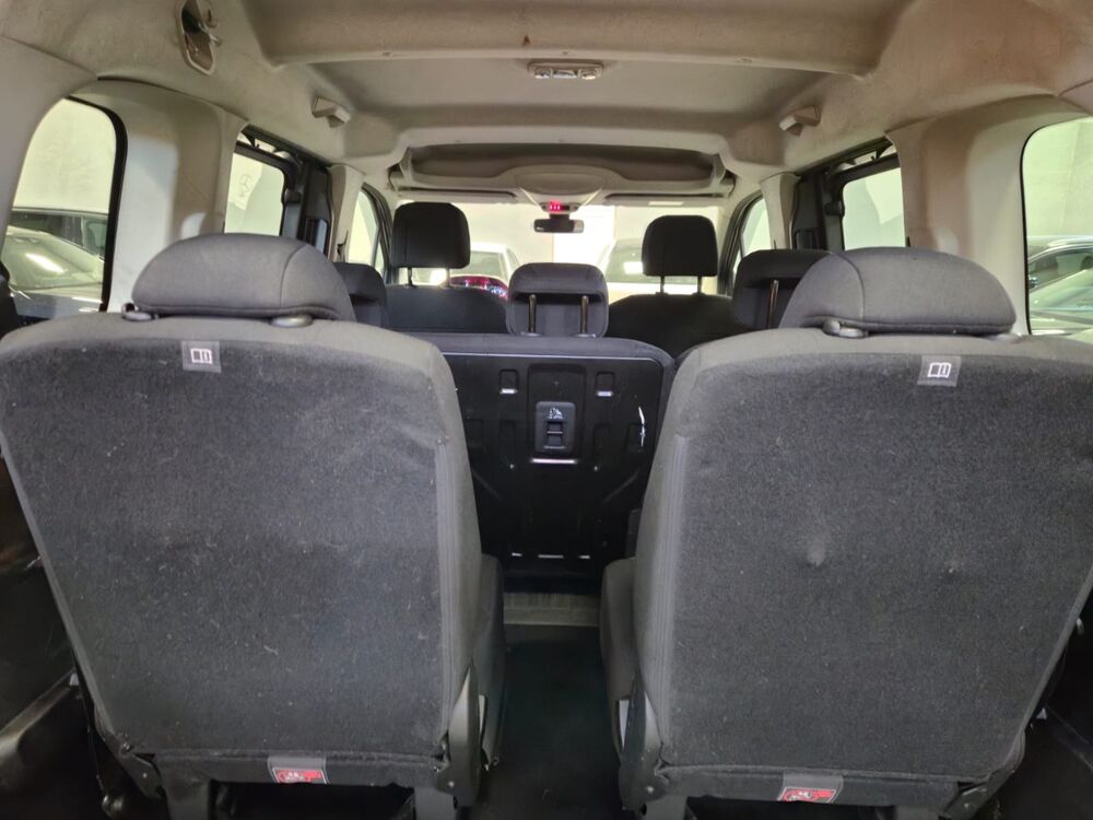 Rifter 1.5BLUEHDI 100CV 7PLACES DE 2O19 A 11490EUR 2019 occasion 69001 Heyrieux