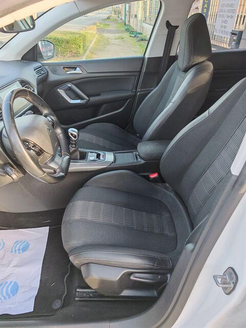 308 SW 1.5 blue hdi 130 cv FINITION ALLURE 2018 occasion 01360 Balan