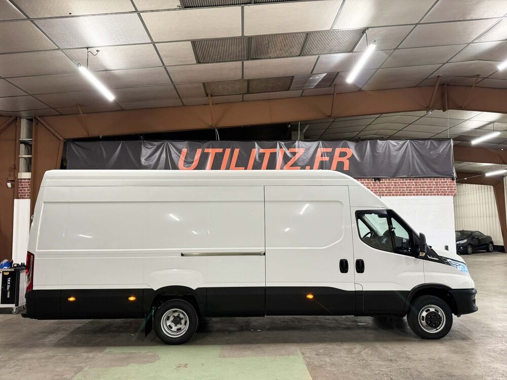 Daily 35C18 V20 L5H3 3.0 180cv HI-MATIC 25.081 kms / EN STOCK 2023 occasion 45140 INGRE