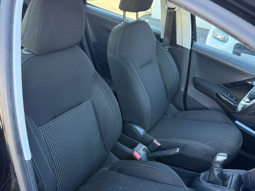 208 BUSINESS ALLURE 1.6 HDI 100 GPS DISTRIB.+CT OK 2016 occasion 31120 Portet-sur-Garonne
