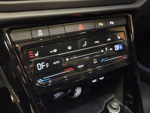 T-ROC R-LINE 2.0 TDI 150 DSG 30 YEARS + TOIT OUVRANT PANORAMIQUE N 2025 occasion 16100 Ch&acirc;teaubernard