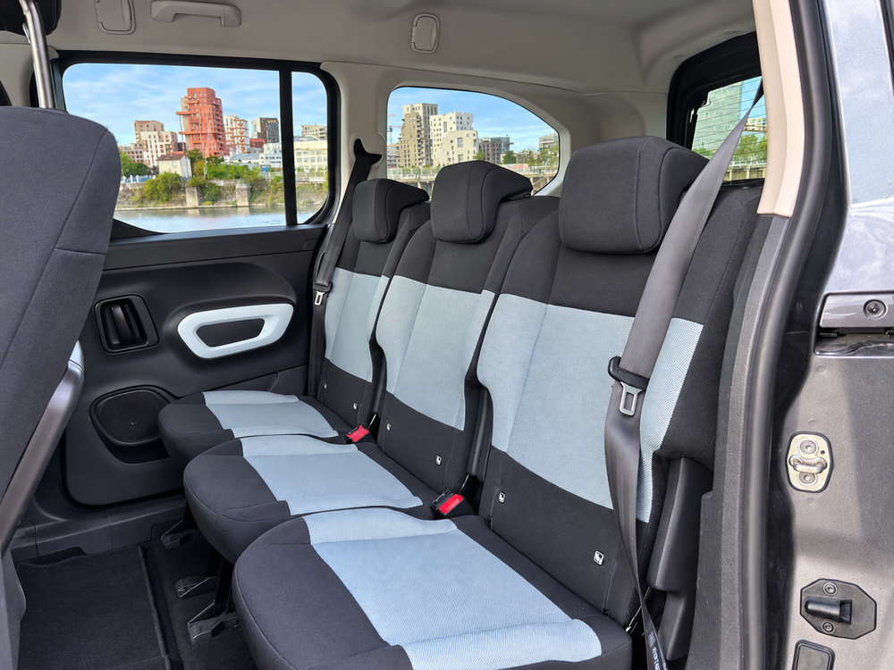 Berlingo XL FEEL 110 - KIT DISTRIB NEUF - 1ERE MAIN - CARPLAY - CAM&Eacute;R 2019 occasion 94140 Alfortville