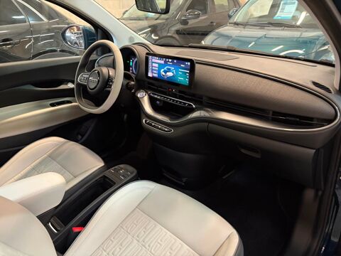 500 e 95cv 23.8 KWH LA PRIMA OCEAN GREEN / CUIR / CAMERA RADAR 2023 occasion 91480 Varennes-Jarcy