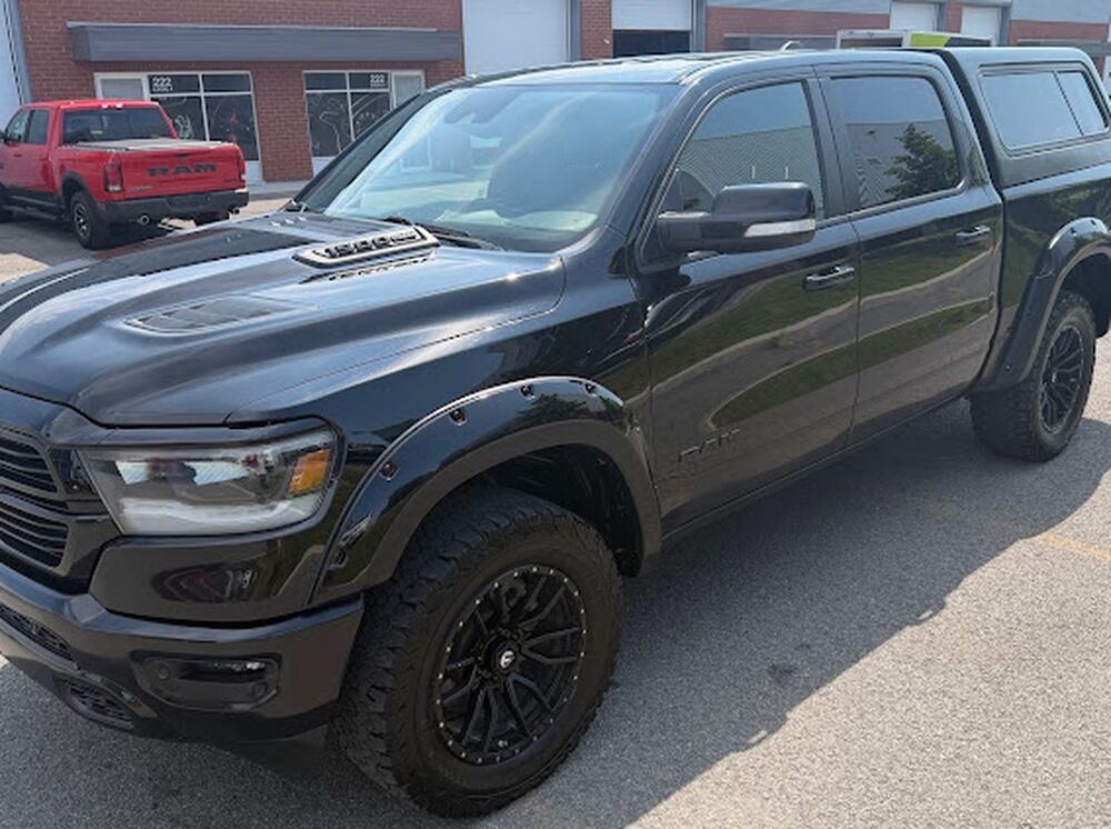 RAM 5,7L V8 HEMI SPORT CUIR - 2022 - 59900€ ttc 2022 occasion 60300 SENLIS