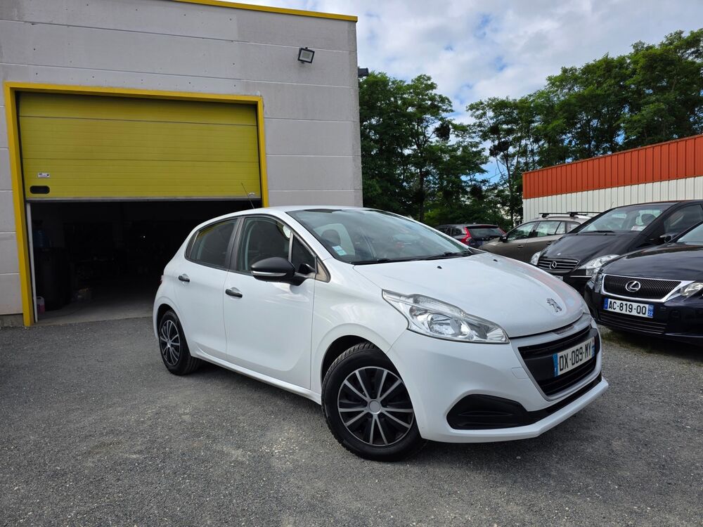 208 1.6 BlueHDI 75CH 2 PLACES 2015 occasion 41350 Vineuil