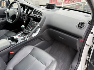3008 (2) 2.0 HDI 150 S&S ALLURE 2016 occasion 95480 Pierrelaye