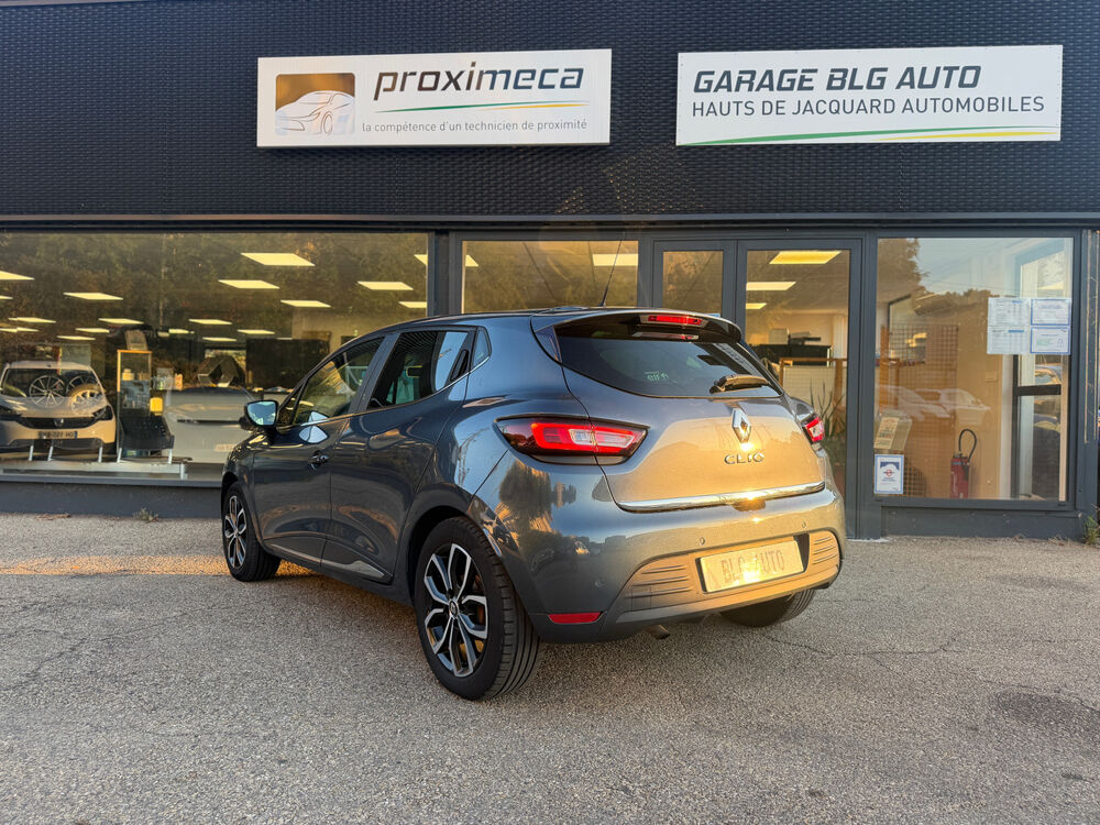 Clio IV 0.9 INTENS 90 CH TOIT PANO/ FEU LEDS/BLUETOOTH/CAM&Eacute;RA DE REC 2018 occasion 42000 Saint-Etienne