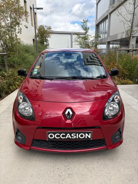 Twingo II 1.5L DCI FINITION RIPCURL - 1&Egrave;RE MAIN - ENTRETIEN &Agrave; JOUR 2010 occasion 45400 FLEURY-LES-AUBRAIS