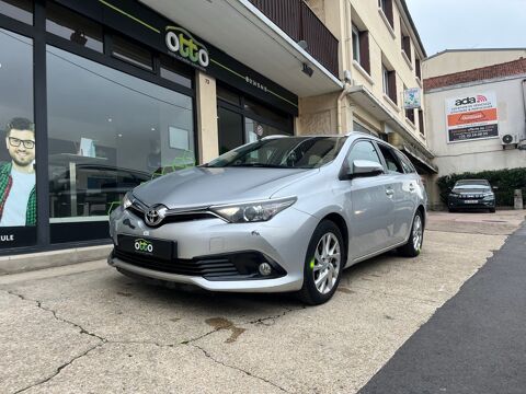 Toyota Auris DYNAMIC 112cv D-4D En état 2015 occasion Goussainville 95190