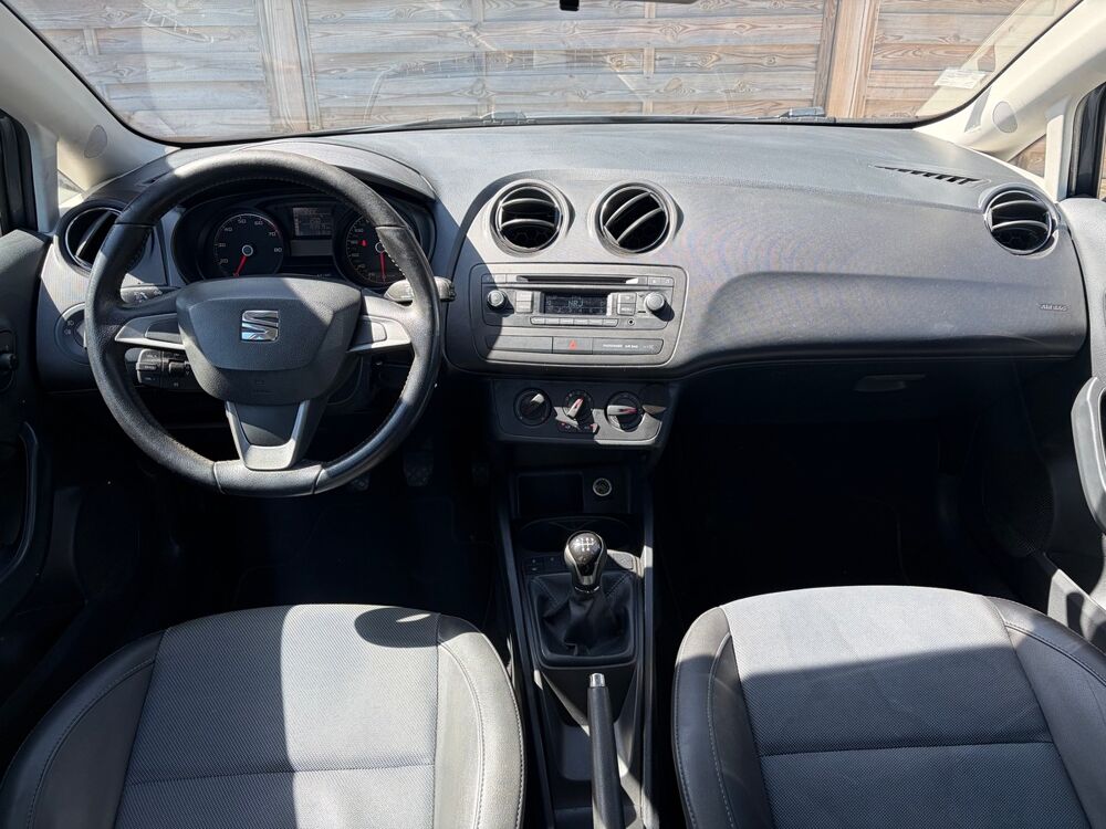 Ibiza 1.2 60ch I Tech 5p 2014 occasion 84300 Cavaillon