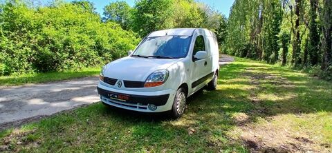 Annonce voiture Renault Kangoo Express 3900 €