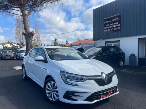 Annonce voiture Renault Megane IV 10990 €