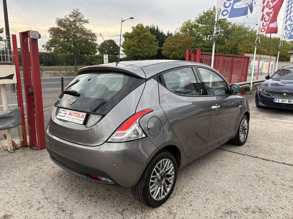 Lybra III 1.2 8V 69 STOP&START PLATINUM 2011 occasion 95480 Pierrelaye