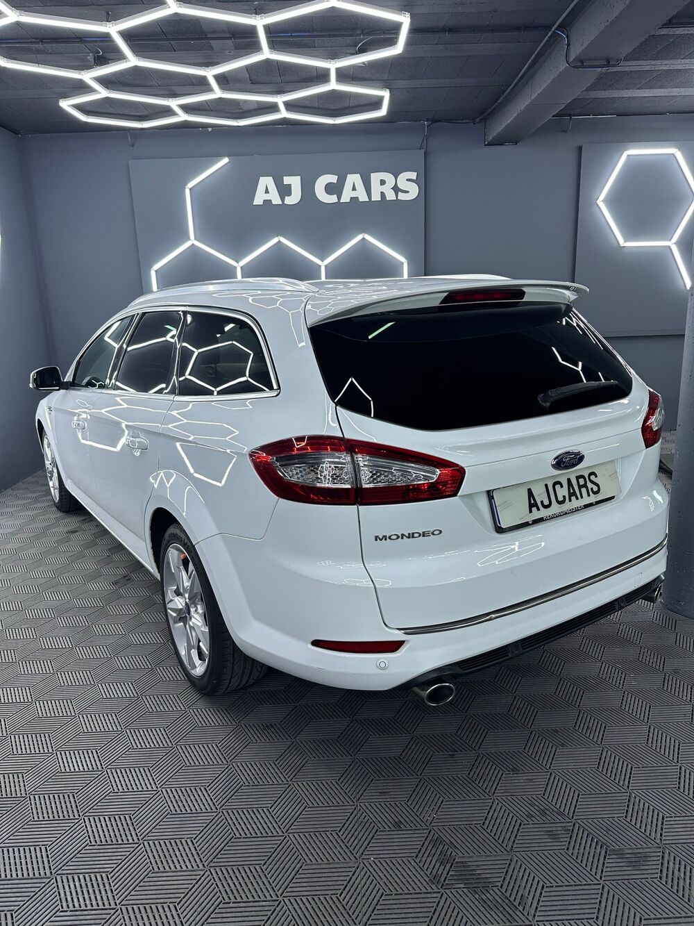 Mondeo 2.2 TDCi 200Ch TITANIUM X *AUTOMATIQUE *CAMERA *DISTRI NEUVE 2013 occasion 57160 Moulins-l&egrave;s-Metz
