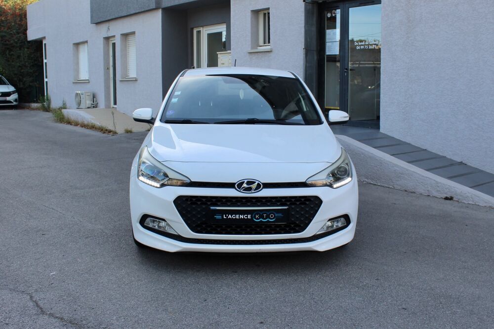 i20 1.2 84 ch INITIA + CLIMATISATION + BLUETOOTH 2016 occasion 34430 Saint-Jean-de-V&eacute;das