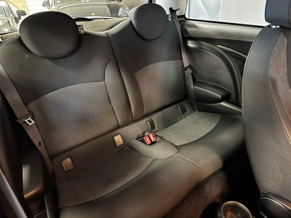 MINI COUPE Cooper D Hatch 1.6l 110cv 2008 Suivi complet 2008 occasion 69330 Pusignan