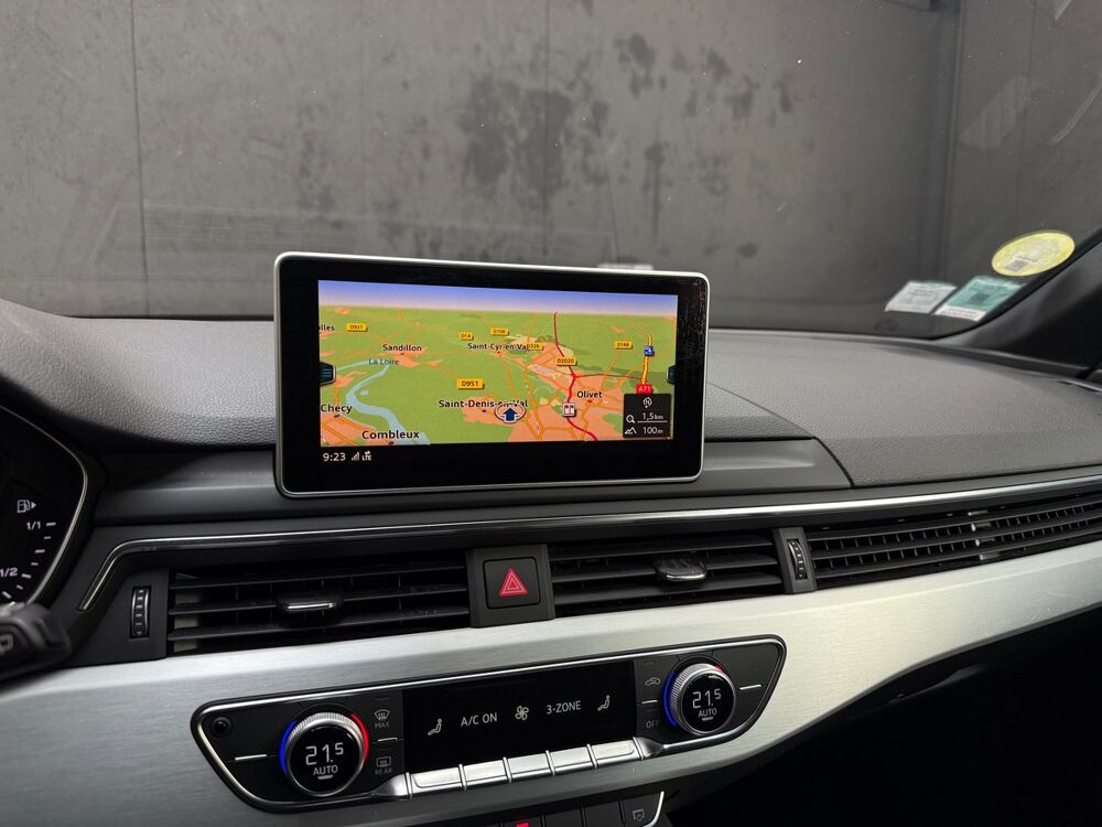 A4 2.0 TDi 150ch S-Tronic7 - S-LINE / VITRUAL COCKPIT / ATTELA 2017 occasion 45560 Saint-Denis-en-Val