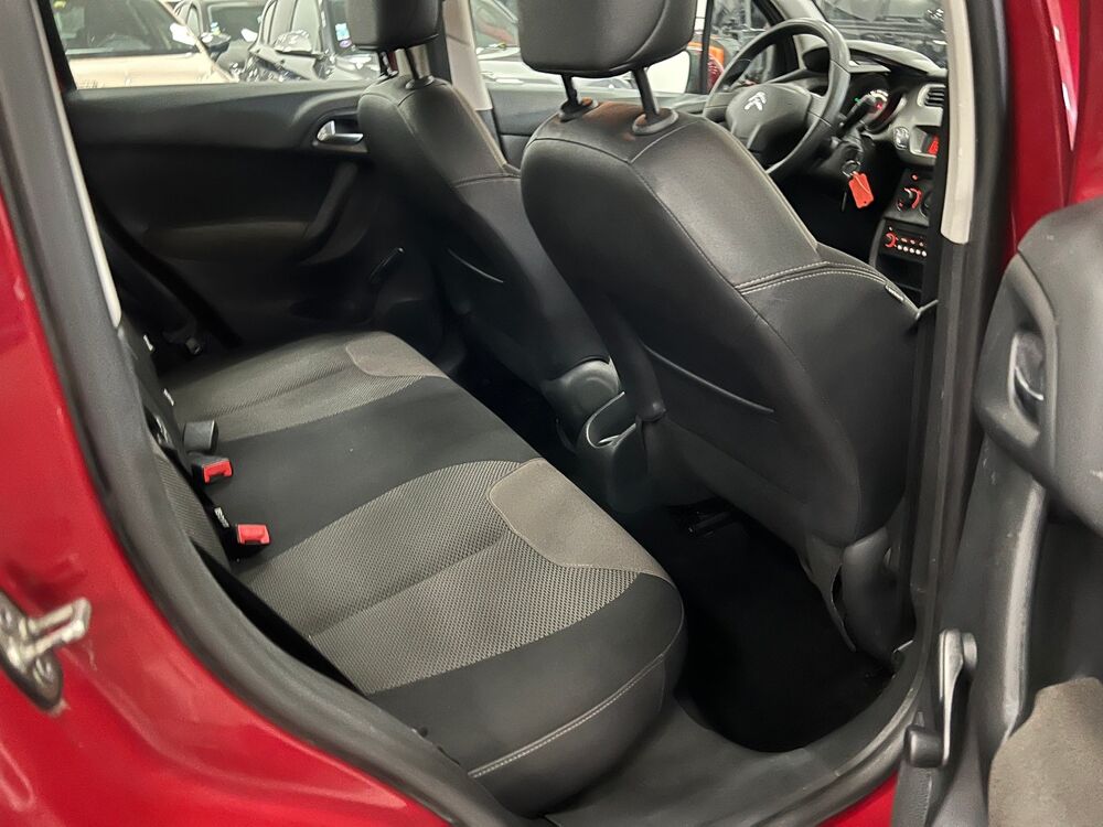 C3 1.2 ptec 82 CV Confort / Financement possible 2014 occasion 69800 SAINT-PRIEST