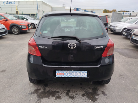 Yaris d4d boite automatique 2006 occasion 45770 Fleury-les-Aubrais